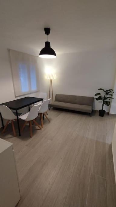 Apartamento Moderno A 1Km De Granada Luaran gambar
