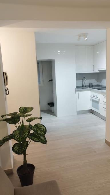 Apartamento Moderno A 1Km De Granada Luaran gambar