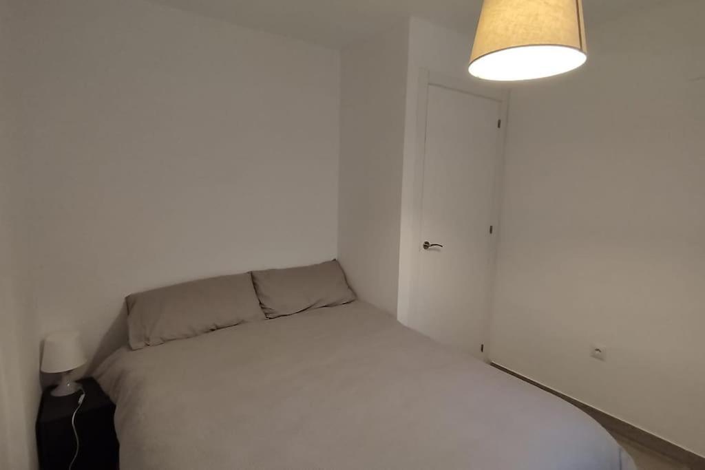 Apartamento Moderno A 1Km De Granada Luaran gambar